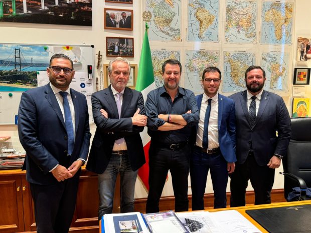 Infrastrutture: incontro tra ministro Salvini, presidente Commissione Agricoltura Carloni, sindaco Serfilippi e assessore Ilari