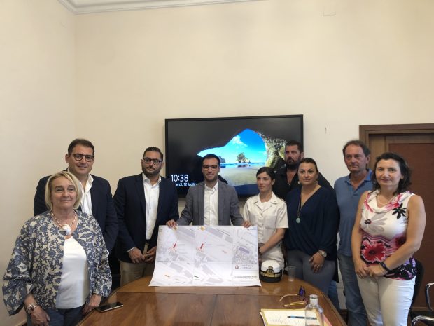 Fano, Serfilippi annuncia: “Entro il 25 luglio verrà rimosso il peschereccio”