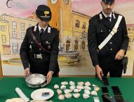 Fano, in casa un laboratorio per la preparazione della droga. In manette un’intera famiglia