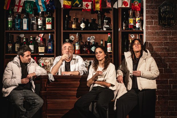 “Ciarlatani” da venerdì 13 a domenica 15 dicembre al Teatro della Fortuna: in scena Silvio Orlando