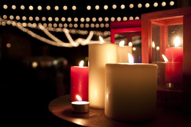 Candele a Candelara, ultimo weekend da incorniciare con 5mila presenze. Si chiude un’edizione con oltre 22mila visitatori