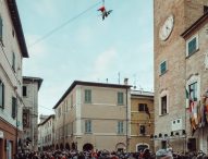 Il Natale che non ti aspetti: arriva il weekend dedicato alla Befana in provincia di Pesaro Urbino