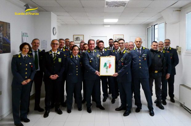 Comandante regionale della Guardia di Finanza in visita alla compagnia di Fano