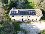 Fano, attivato il fotovoltaico di Casa Archilei. Ilari: “Oltre 2mila euro di risparmio”