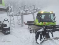 Monte Catria, è tornata la neve: impianti e piste aperti