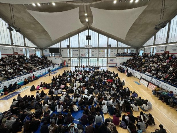 Gino Cecchettin a Fano agli studenti del Nolfi-Apolloni: “Amore non è violenza”