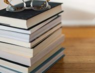 Libri ed eventi nella libreria Passaggi a Fano: dal teatro alla pittura, dalla politica al mare d’inverno