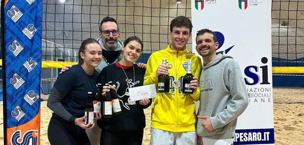 Fano, successo per il Beach volley indoor targato Asd Sportland, Beach Volley Addiction e Nuova Beachouse