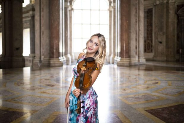 Anna Tifu suona Beethoven a Fano. Appuntamento venerdì 4 aprile al Teatro della Fortuna