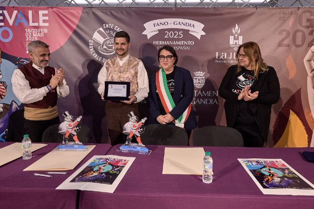 Fano e Gandia ancora più unite: sottoscritto patto in nome del Carnevale