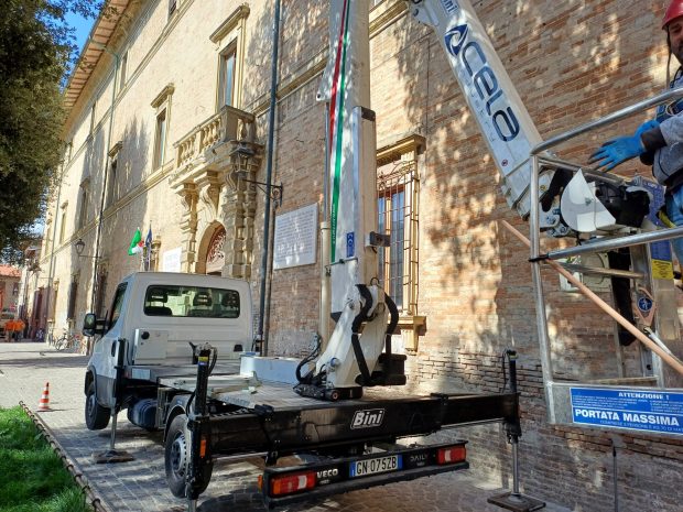 Soluzione per le classi del Nolfi Fano, Paolini: «Un anno a Palazzo Marcolini in attesa del nuovo Campus sicuro e moderno»