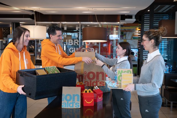 A Fano McDonald’s e Fondazione Banco Alimentare donano 120 pasti caldi a settimana