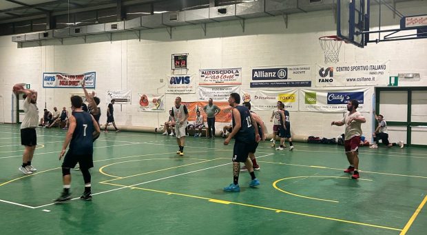 Un torneo tira l’altro: grazie al Csi si gioca anche a Basket