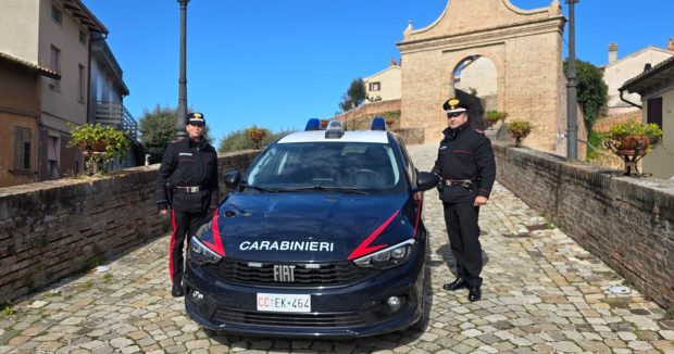 Terre Roveresche: alla guida con la droga nel furgone, arrestato un 42enne