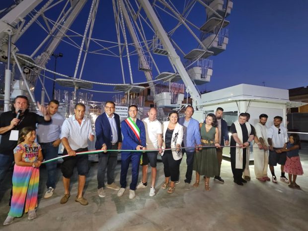Fano, la ruota panoramica sbarca al Lido