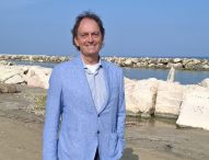 Completata la manutenzione delle scogliere di Baia Metauro. A Metaurilia si prosegue fino a luglio