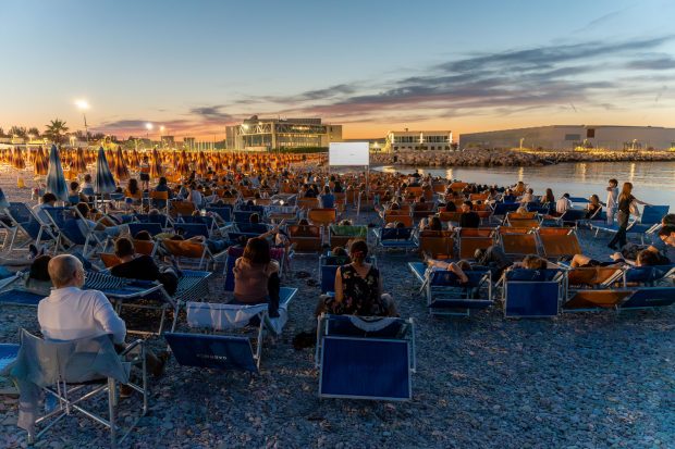 CineFortunae, capolavori restaurati by the sea torna in riva al mare