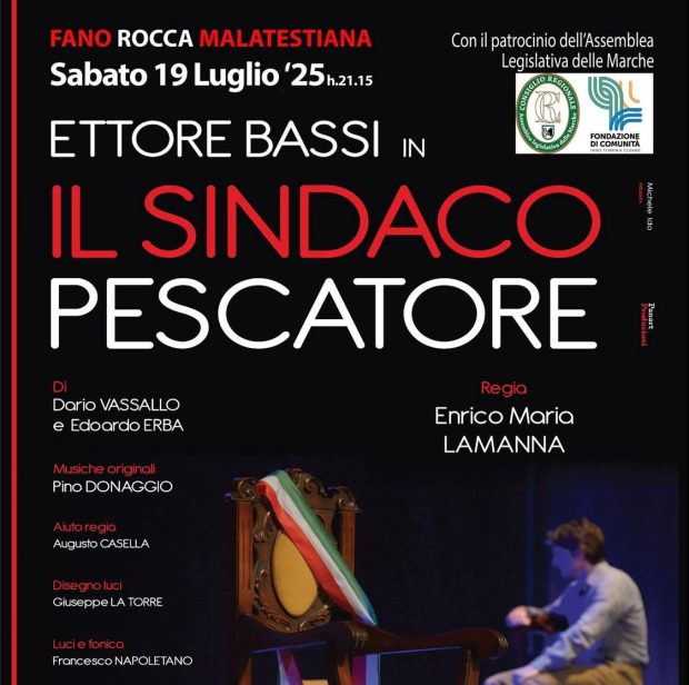 Lo spettacolo di Ettore Bassi in scena alla Rocca Malatestiana di Fano