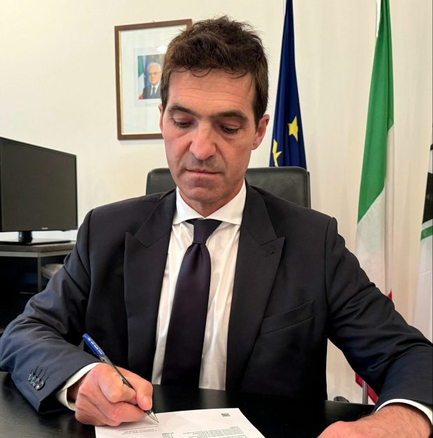 Francesco Acquaroli è il presidente della XII legislatura della Regione Marche