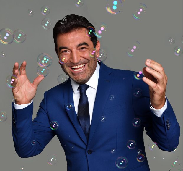Fano, posticipato lo spettacolo di Max Giusti “Bollicine”