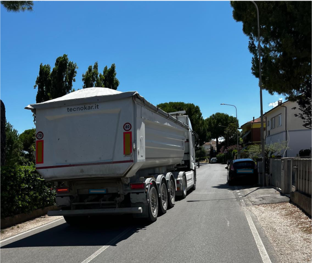 Fano Cresce presenta un’interrogazione su via della Colonna