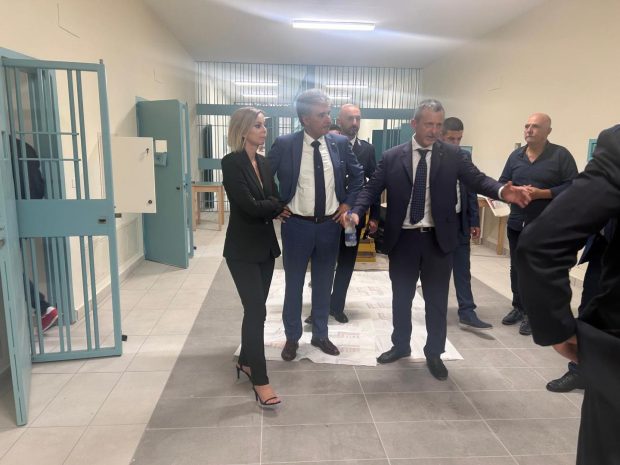 Baldelli e Delmastro (FdI): 18 nuovi agenti in servizio in provincia di Pesaro Urbino