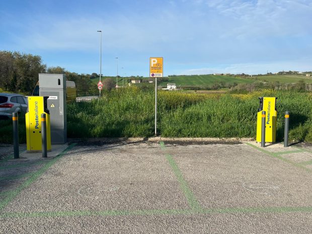 Poste Italiane, in provincia di Pesaro Urbino 7 uffici diventano più efficienti e sostenibili