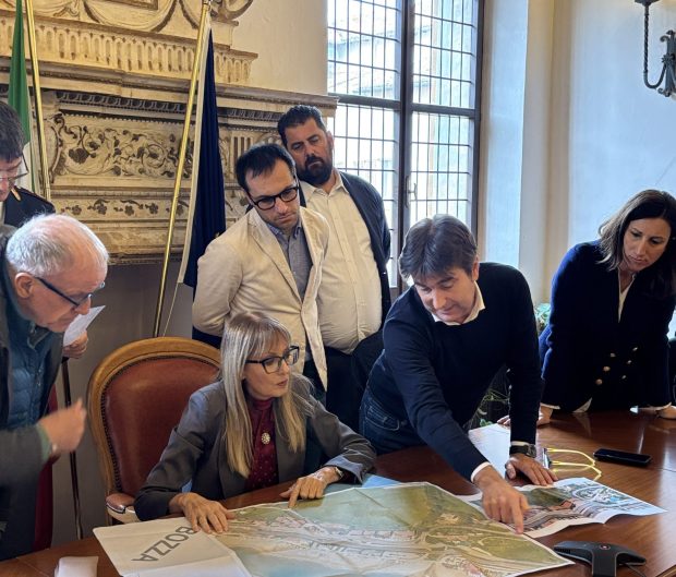 SS16, avanti sul progetto di messa in sicurezza: verso la sperimentazione della rotatoria a Fosso Sejore nell’estate 2026