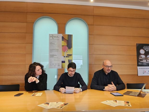 La Rossini torna a San Costanzo: al via la seconda stagione sinfonica al Teatro della Concordia