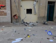 Smantellata la banda del bancomat: 4 persone arrestate e una denunciata per il furto di San Costanzo