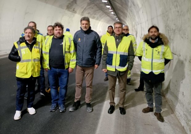 SS3 Flaminia, al via lavori alla galleria del Furlo. Baldelli: “Rigenerare le infrastrutture per la crescita del Centro Italia”