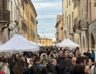 Fossombrone pronta a un nuovo fine settimana ricco di gusto e appuntamenti col Festival del Bianchetto e Bianchello
