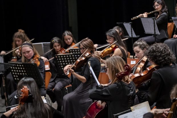 Il 3 aprile a Fano “Sieben Worte” con l’Orchestra Olimpia: musica e letteratura per una Passione contemporanea