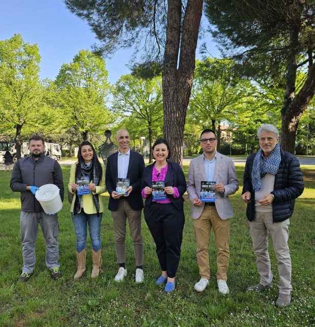 Zanzara tigre, riparte la campagna di prevenzione a Fano:7 interventi su 14mila caditoie,prodotti larvicidi nelle farmacie e ordinanza per privati