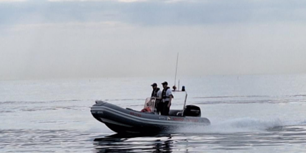 Guardia costiera Fano: sequestrati 1800 chili di vongole