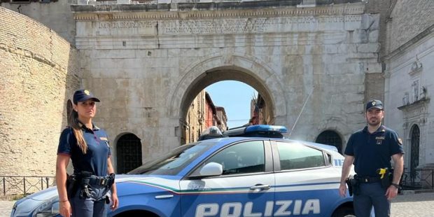 Fano, polizia sventa una truffa ai danni di un’anziana